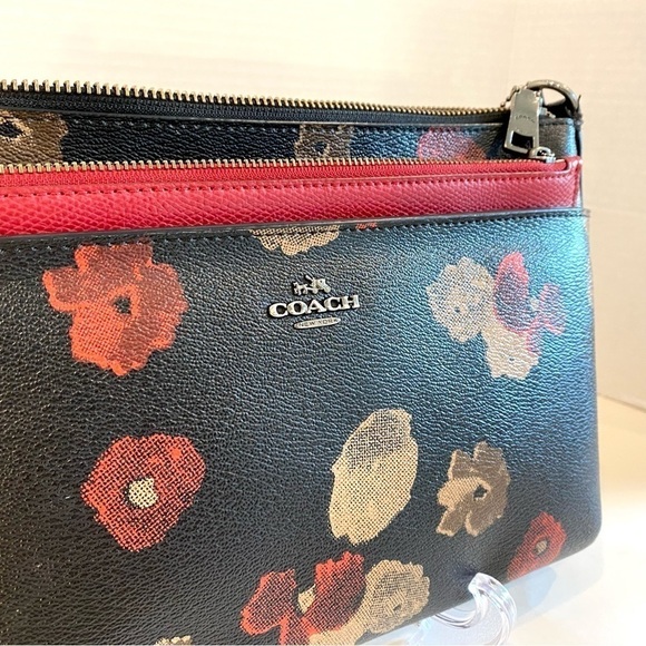 Coach Floral Crossbody Bag with Detachable Side Pouch - Picture 6 of 14